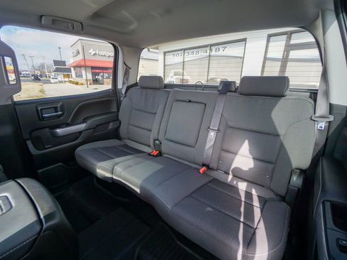 Used 2019 Chevrolet Silverado 2500 LT w/ LT Convenience Package image 28