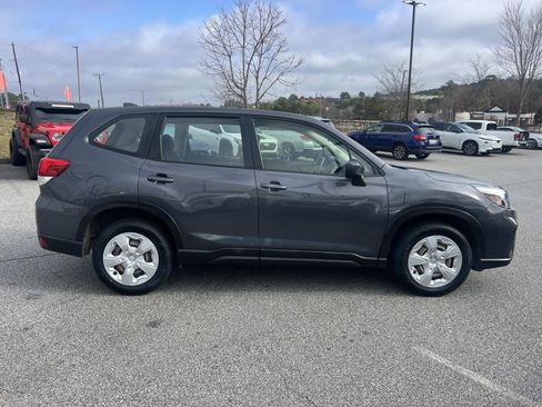 Used 2020 Subaru Forester image 8