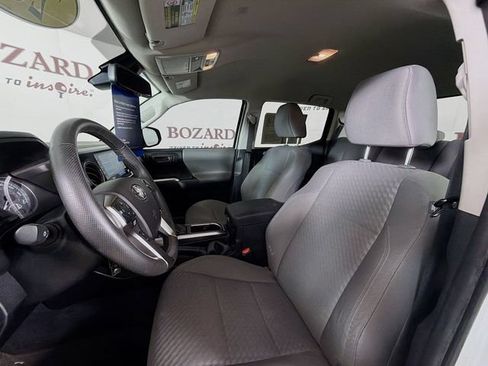 Used 2022 Toyota Tacoma SR5 w/ Technology Package RWD image 23
