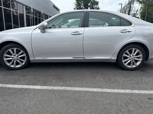 Used 2010 Lexus ES 350 FWD image 4