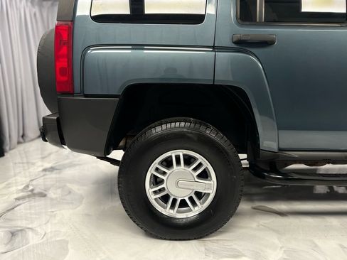 Used 2006 HUMMER H3 Luxury image 12