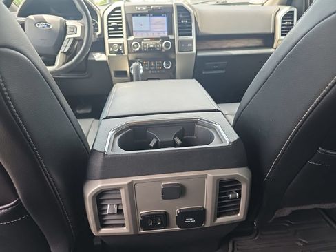Used 2019 Ford F150 Lariat AWD/4WD image 11
