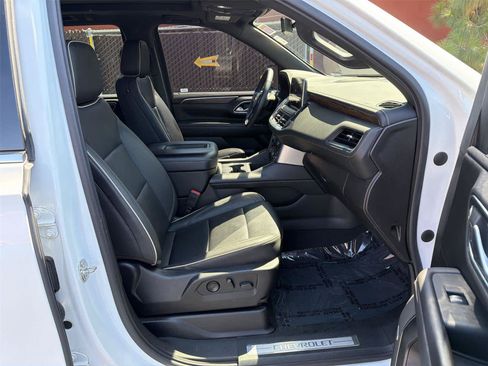 Used 2022 Chevrolet Tahoe Premier AWD/4WD image 15