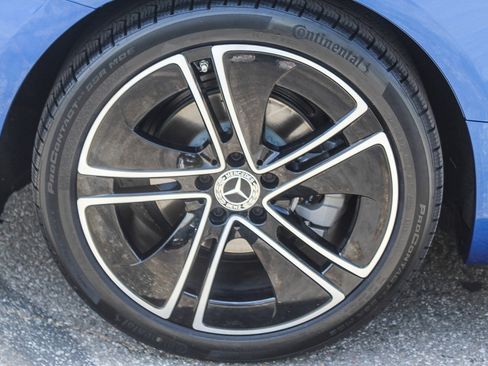 Used 2024 Mercedes-Benz CLE 300 4MATIC Coupe image 11