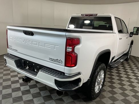 Used 2021 Chevrolet Silverado 2500 High Country w/ Safety Package II AWD/4WD image 5