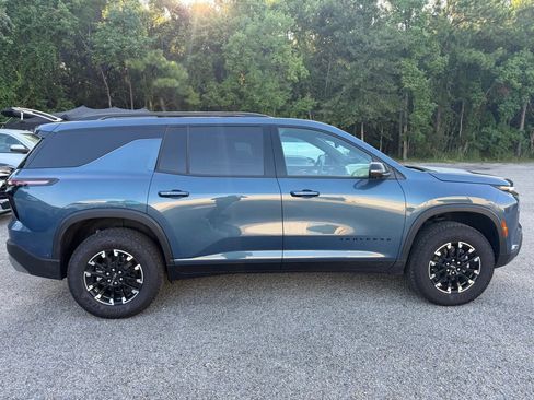 Used 2026 Chevrolet Traverse Z71 w/ Enhanced Driving Package AWD/4WD image 8