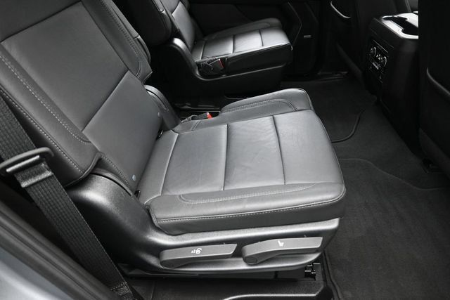 Used 2023 Chevrolet Tahoe LT w/ Luxury Package AWD/4WD image 31