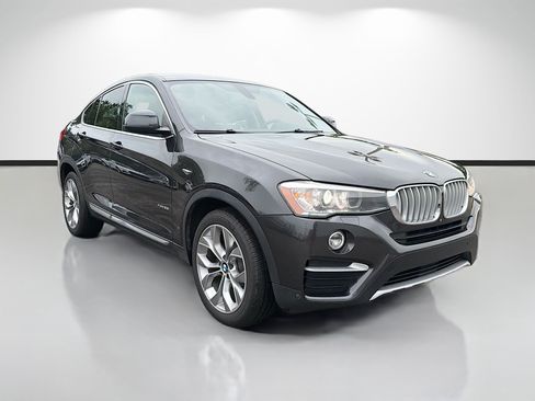 Used 2017 BMW X4 xDrive28i AWD/4WD image 1