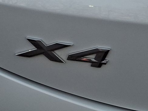 Used 2023 BMW X4 xDrive30i w/ Premium Package image 30