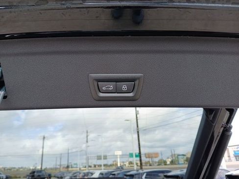 New 2026 BMW X6 xDrive40i image 10