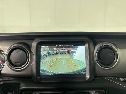 Used 2023 Jeep Wrangler Unlimited w/ 8.4" Radio Group image 21