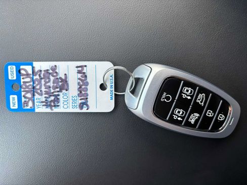 Used 2025 Hyundai Palisade Calligraphy AWD/4WD image 32