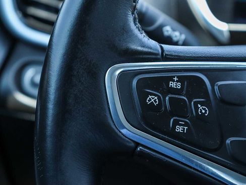 Used 2017 Chevrolet Volt LT FWD image 22