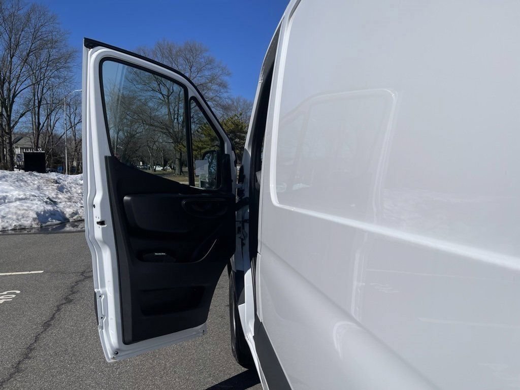New 2026 Mercedes-Benz Sprinter 2500 image 10