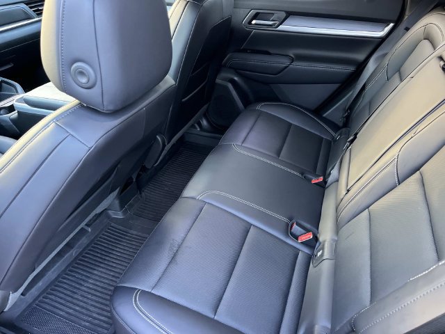 Used 2026 GMC Terrain Elevation w/ Elevation Premium Package AWD/4WD image 17