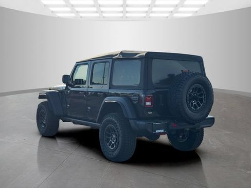 Used 2022 Jeep Wrangler Unlimited Rubicon w/ Xtreme Recon 35" Tire Package AWD/4WD image 5