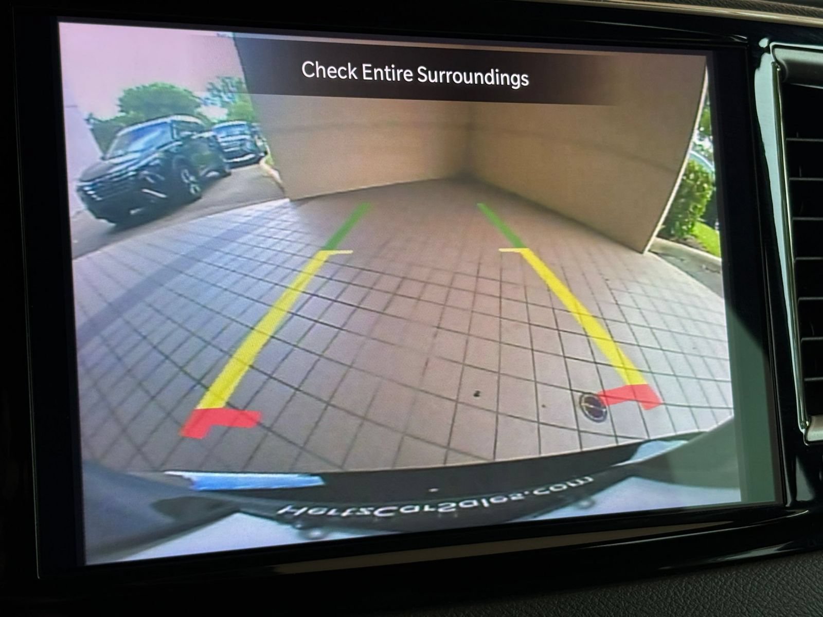 Used 2025 Chrysler Pacifica Select FWD image 24