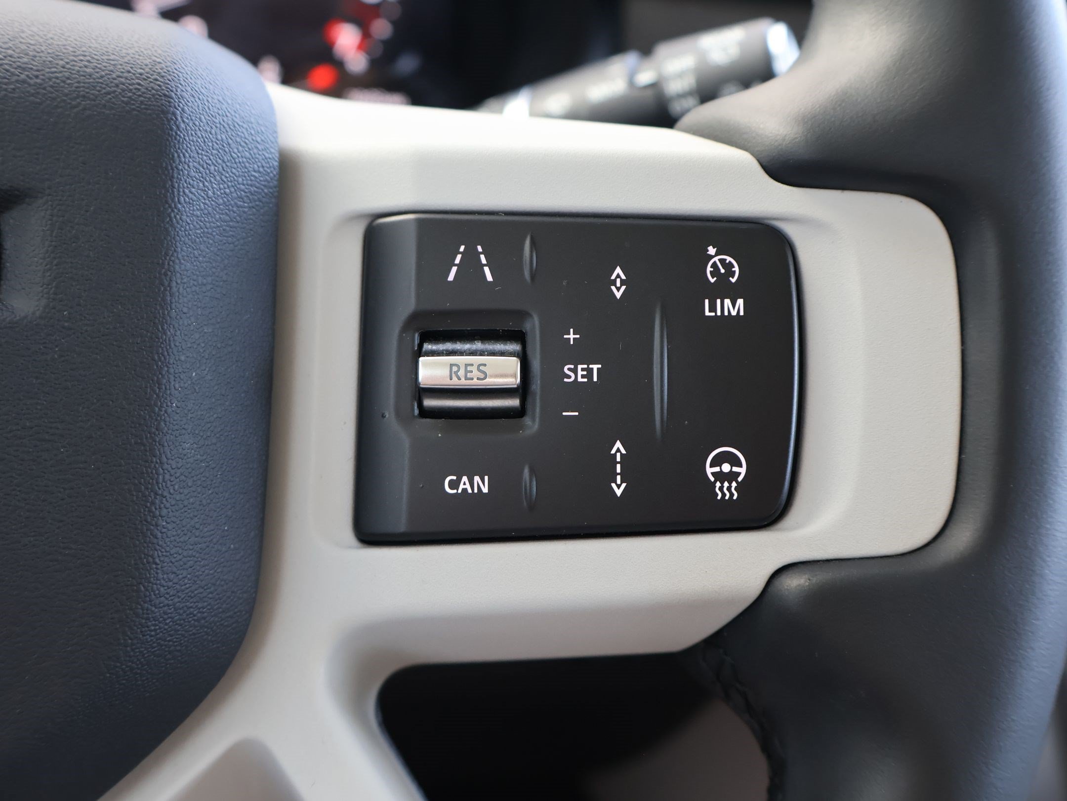 Used 2025 Land Rover Defender 110 S AWD/4WD image 20
