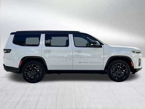 New 2026 Jeep Grand Wagoneer Summit w/ Rear Seat Video Group I image 4