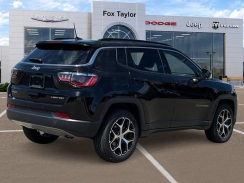 Certified 2024 Jeep Compass Limited AWD/4WD image 4