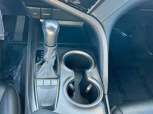 Used 2023 Toyota Camry SE image 21