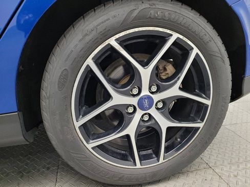 Used 2018 Ford Focus SEL image 31