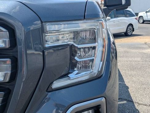 Used 2019 GMC Sierra 1500 AT4 w/ AT4 Premium Package AWD/4WD image 9