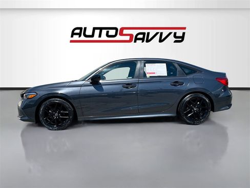 Used 2023 Honda Civic Sport image 4