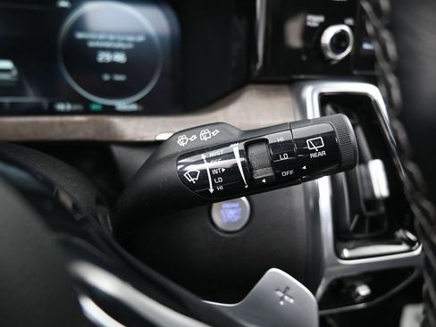 Used 2022 Kia Sorento SX Prestige image 18