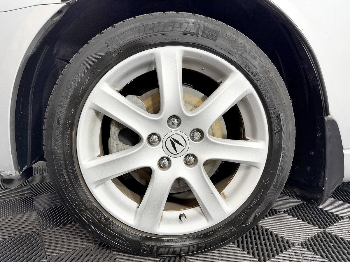 Used 2005 Acura TSX FWD image 4