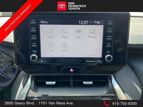 Certified 2021 Toyota Venza LE AWD/4WD image 27