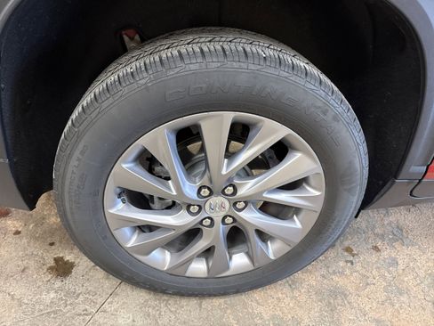 Used 2025 Buick Enclave Preferred image 20