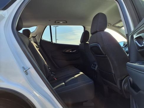 Used 2024 GMC Terrain SLE w/ Driver Convenience Package image 26