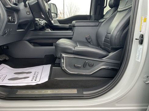 New 2026 Ford F250 Platinum w/ Tremor Off-Road Package image 12