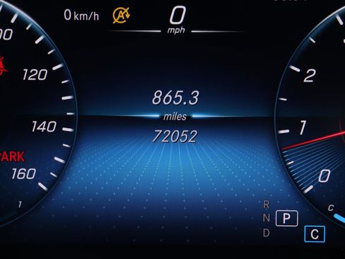 Used 2021 Mercedes-Benz C 300 Sedan image 26