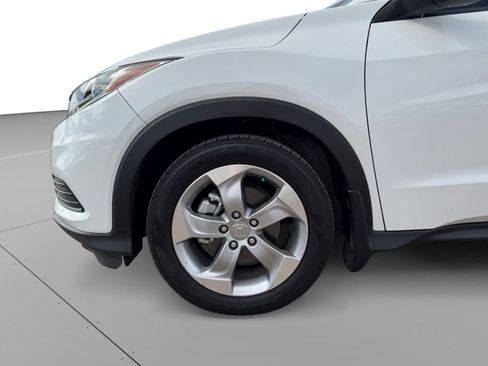 Used 2020 Honda HR-V LX image 9