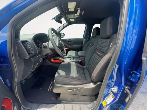 New 2026 Nissan Frontier PRO-4X w/ Tow Package AWD/4WD image 10