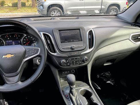 Certified 2023 Chevrolet Equinox LT image 6