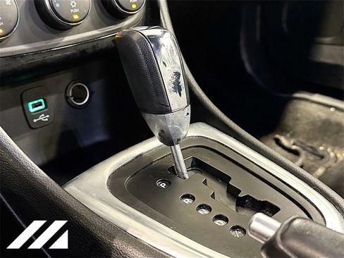 Used 2013 Chrysler 200 Limited image 16