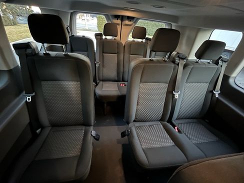 Used 2023 Ford Transit 350 XL image 29