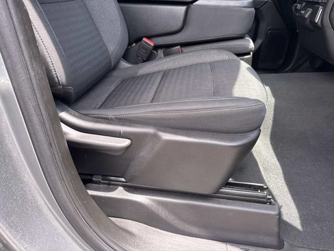Used 2024 Chevrolet Silverado 2500 Custom w/ Custom Value Package AWD/4WD image 12