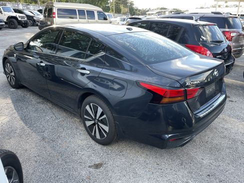 Used 2021 Nissan Altima 2.5 SL image 3