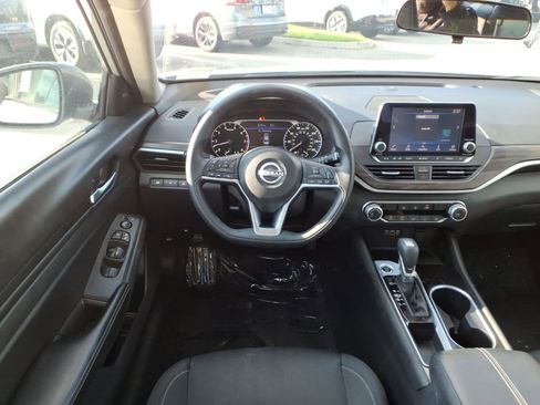 Certified 2024 Nissan Altima 2.5 SV image 6