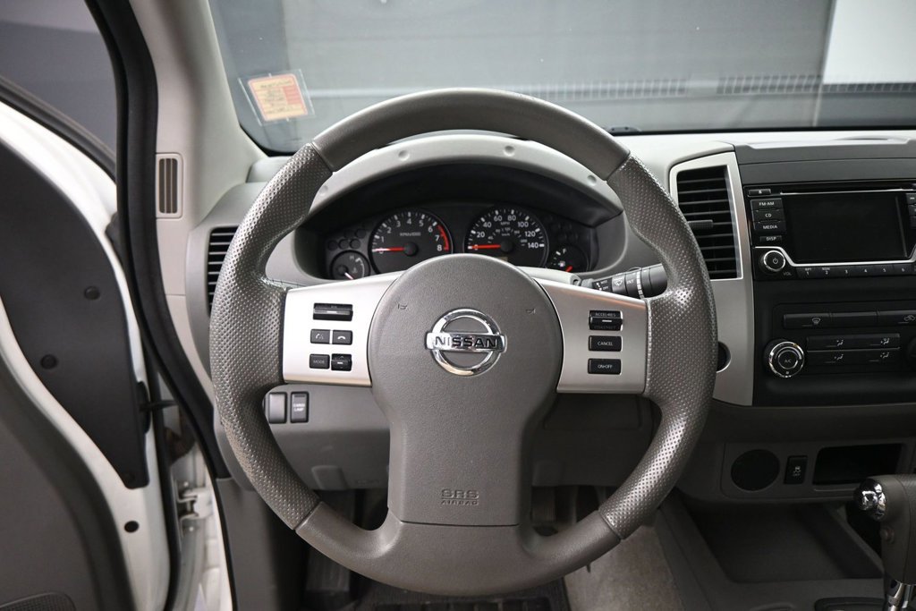 Used 2018 Nissan Frontier S RWD image 12