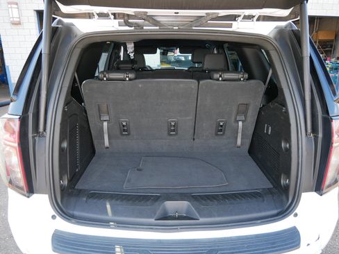 Used 2023 Chevrolet Tahoe LT image 18