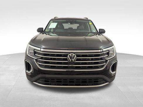 Used 2024 Volkswagen Atlas SE image 18
