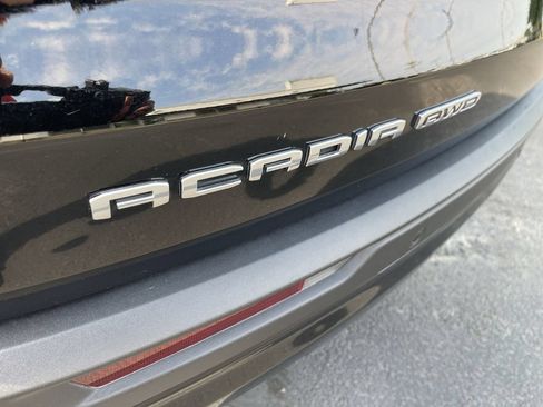 Certified 2024 GMC Acadia AT4 w/ Luxury Package AWD/4WD image 32