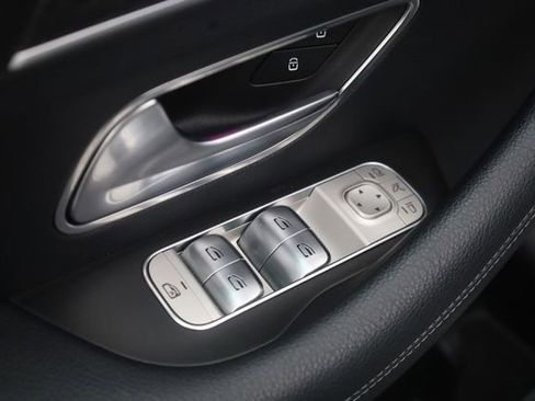 Used 2021 Mercedes-Benz GLE 350 4MATIC image 14