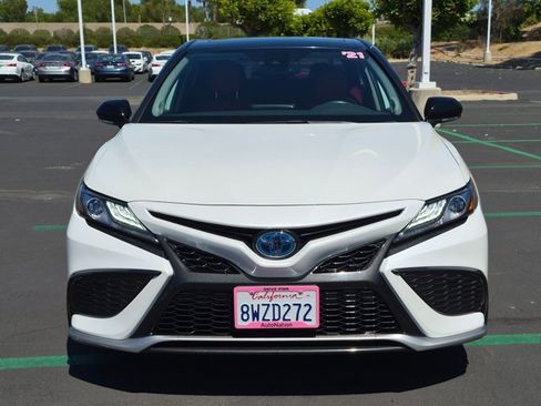 Used 2021 Toyota Camry XSE w/ Navigation Upgrade Package FWD image 2