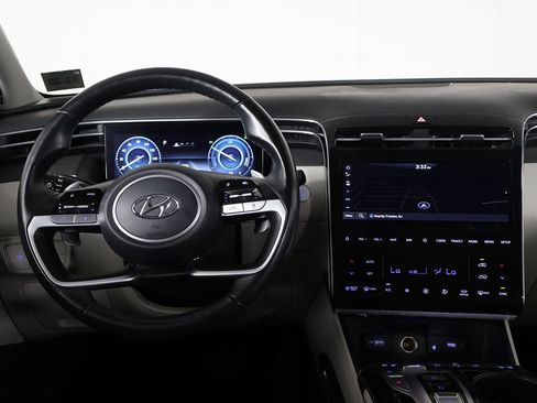 Certified 2023 Hyundai Tucson Limited AWD/4WD image 35